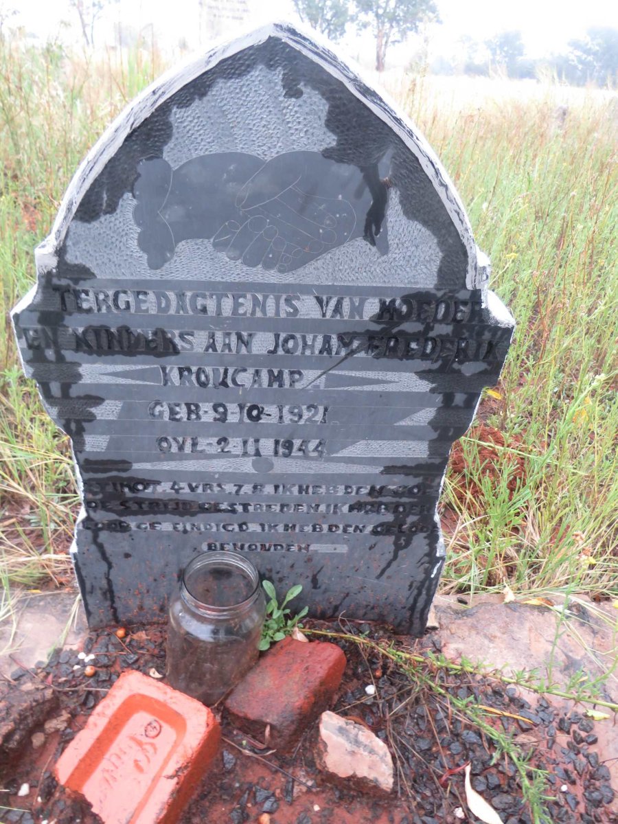 KROUCAMP Johan Frederik 1921-1944