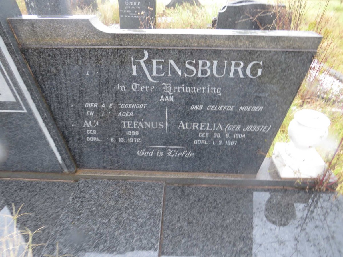 RENSBURG Jacob Stefanus, J.v. 1898-1972 &amp; Aurelia JOOSTE 1904-1987
