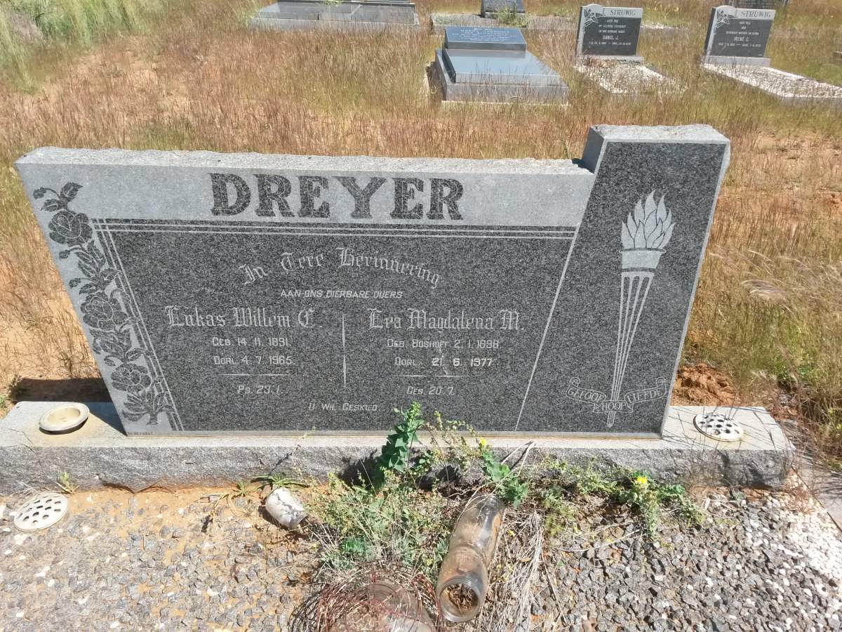 DREYER Lukas Willem C. 1891-1965 &amp; Lea Magdalena M. BOSHOFF 1898-1977