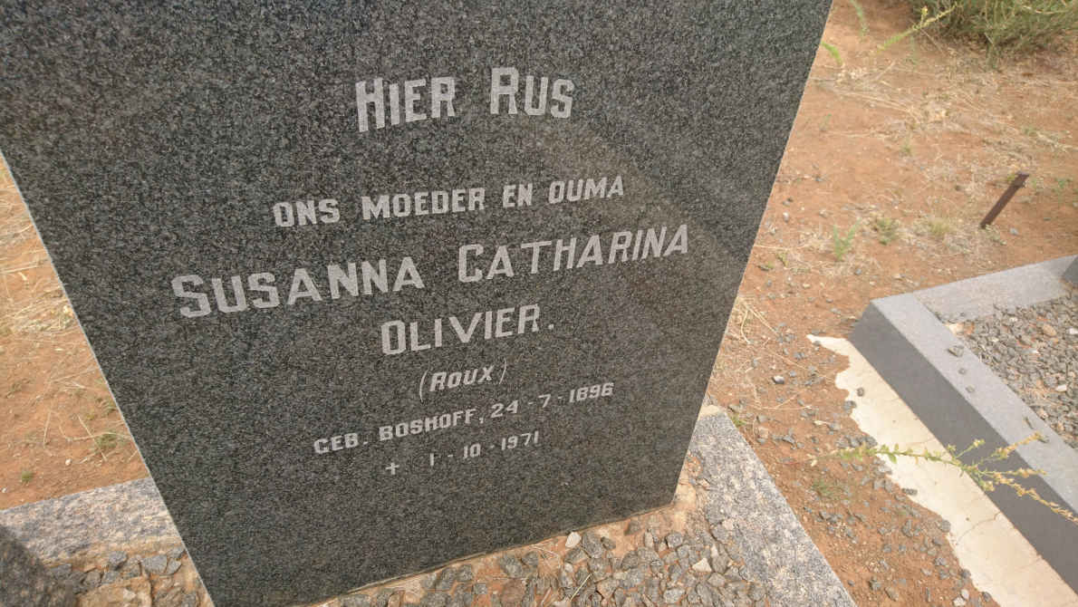 OLIVIER Susanna Catharina voorheen ROUX nee BOSHOFF 1896-1971