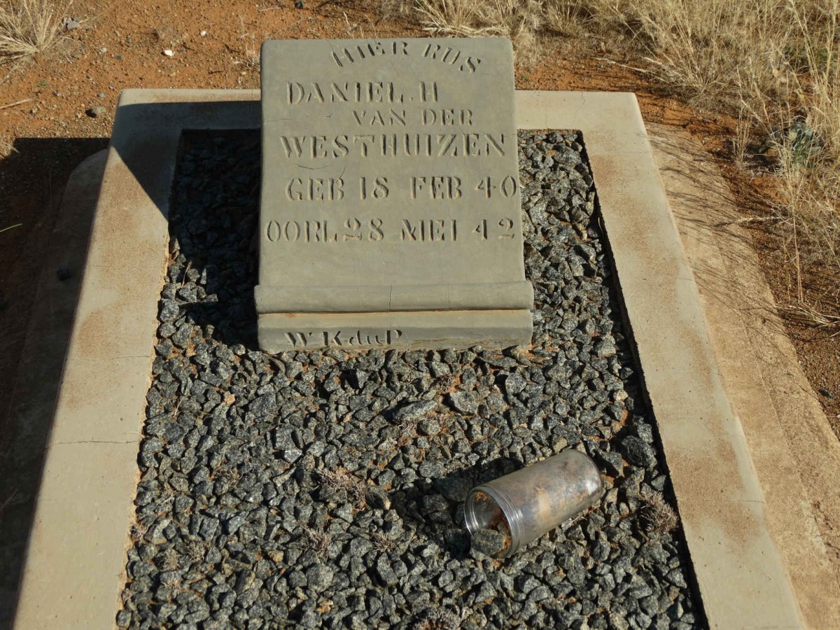 WESTHUIZEN Daniel H., van der 1940-1942