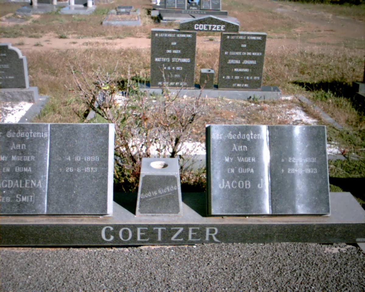 COETZER Jacob J. 1891-1973 &amp; Magdalena nee SMIT 1898-1973