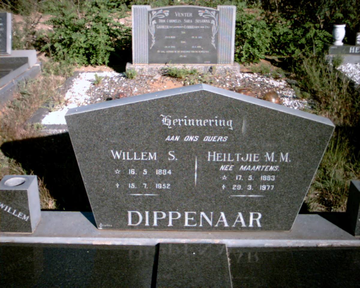 DIPPENAAR Willem S. 1884-1952 &amp; Heiltjie M.M. MAARTENS 1883-1977