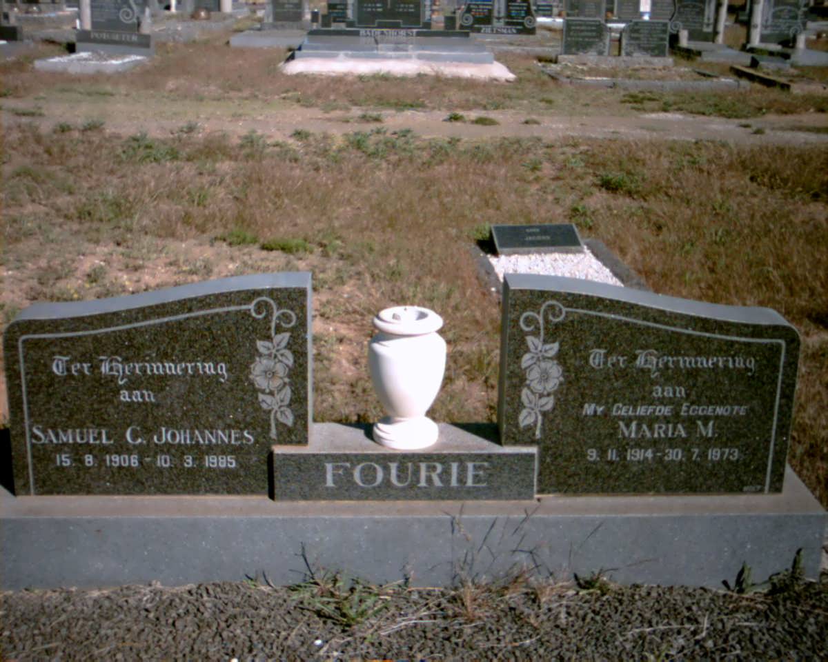 FOURIE Samuel C. Johannes 1906-1985 &amp; Maria M. 1914-1973