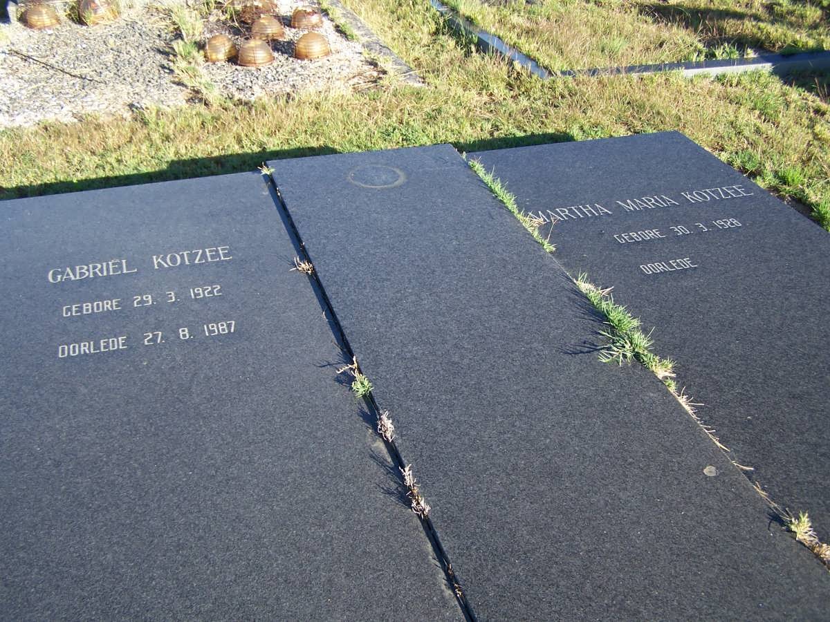 KOTZEE Gabriel 1922-1987 &amp; Martha Maria 1928-