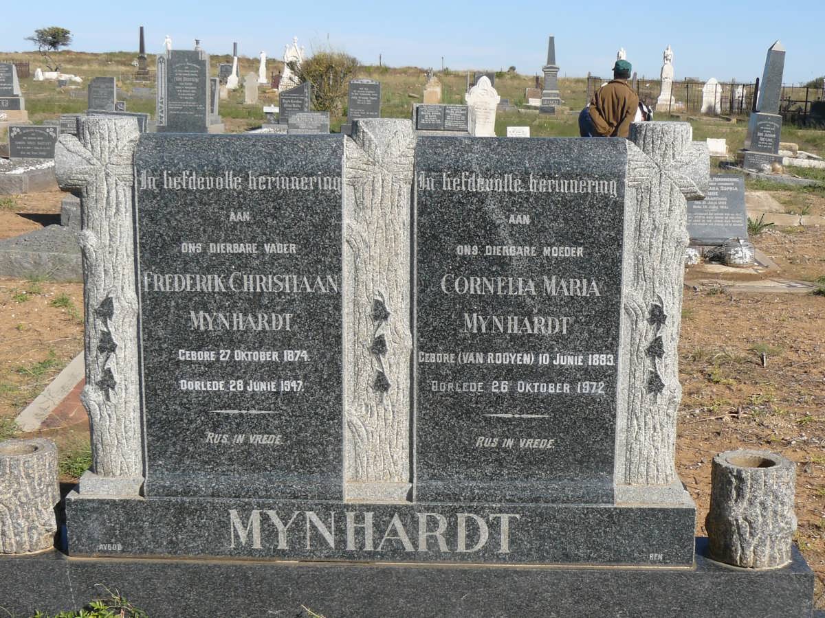 MYNHARDT Frederik Christiaan 1874-1947 &amp; Cornelia Maria  VAN ROOYEN 1883-1972