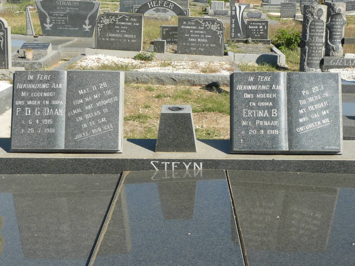 STEYN P.D.G. 1915-1981 &amp; Ertina B. PIENAAR 1918-