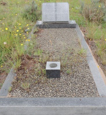 OOSTHUIZEN Lambert 1935-1990