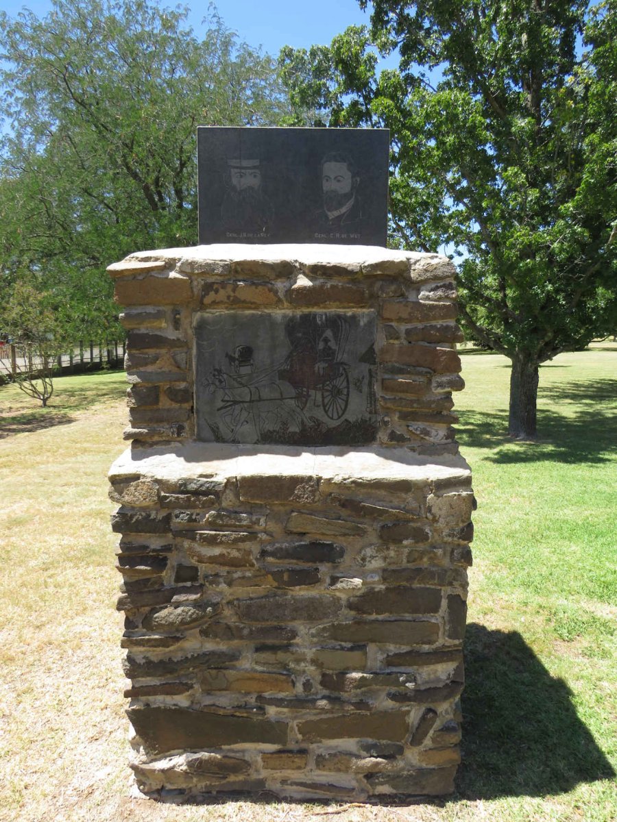 8. Gedenkmonument_1