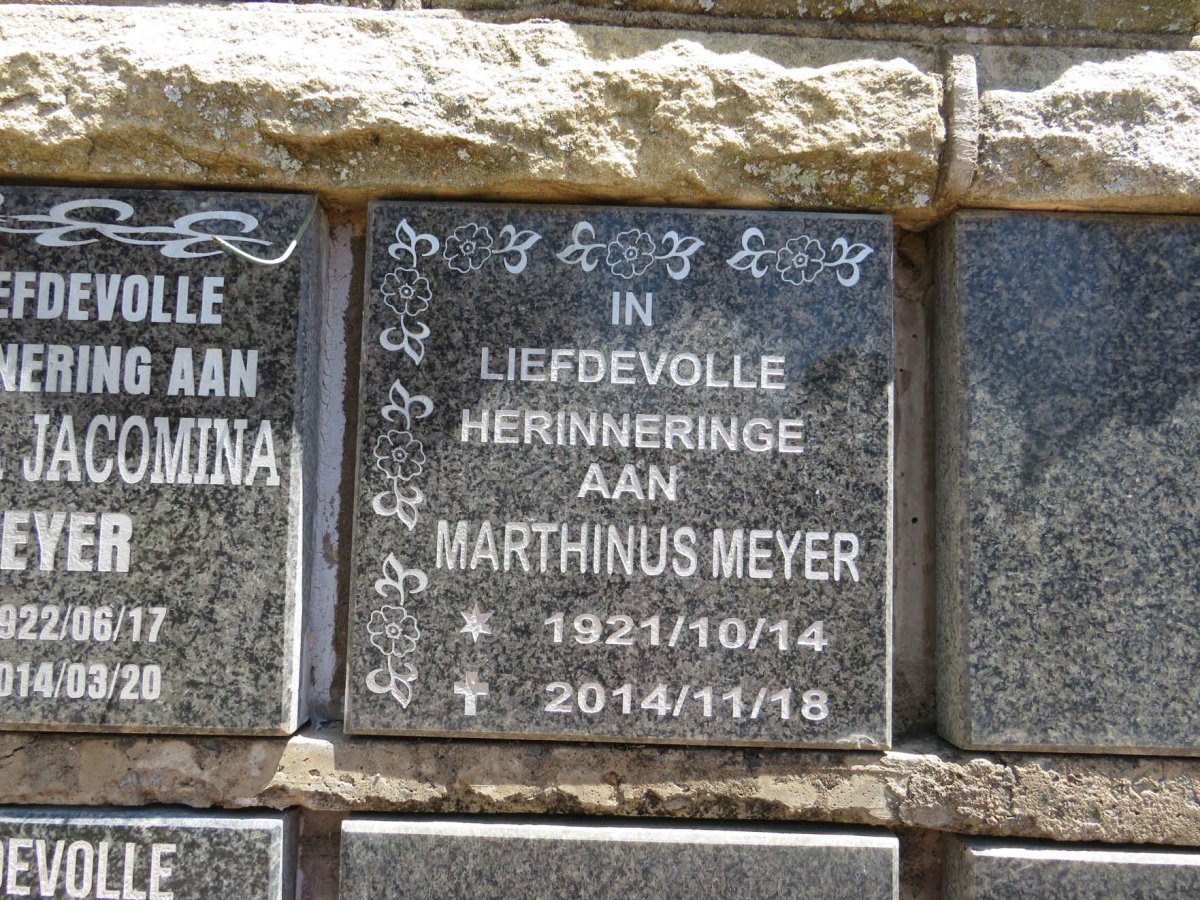 MEYER Marthinus 1921-2014
