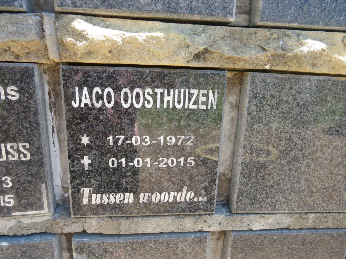 OOSTHUIZEN Jaco 1972-2015