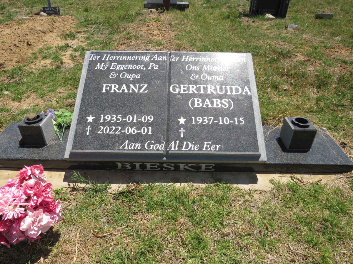 BIESKE Franz 1935-2022 & Gertruida 1937-