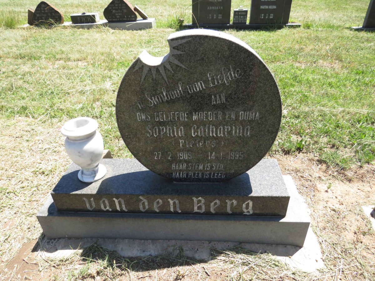 BERG Sophia Catharina, van den nee PIETERS 1909-1995
