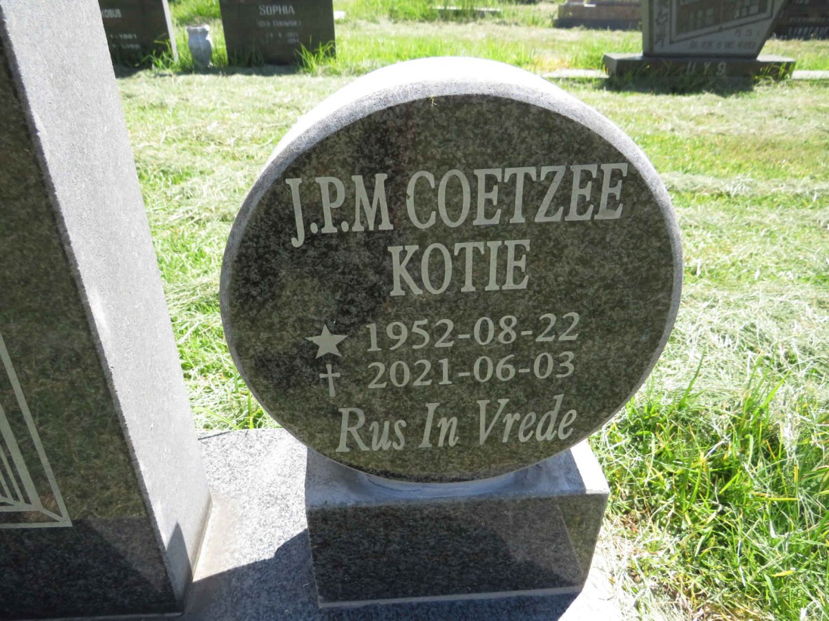 COETZEE J.P.M. 1952-2021