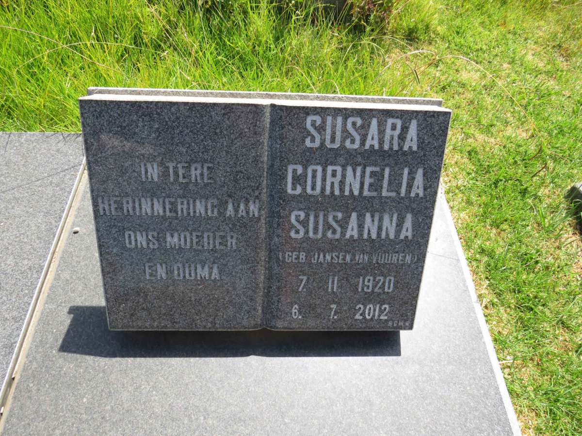 DUVENAGE Jacobus Adriaan 1921-1988 & Susara Cornelia Susanna JANSEN VAN VUUREN 1920-2012 _2