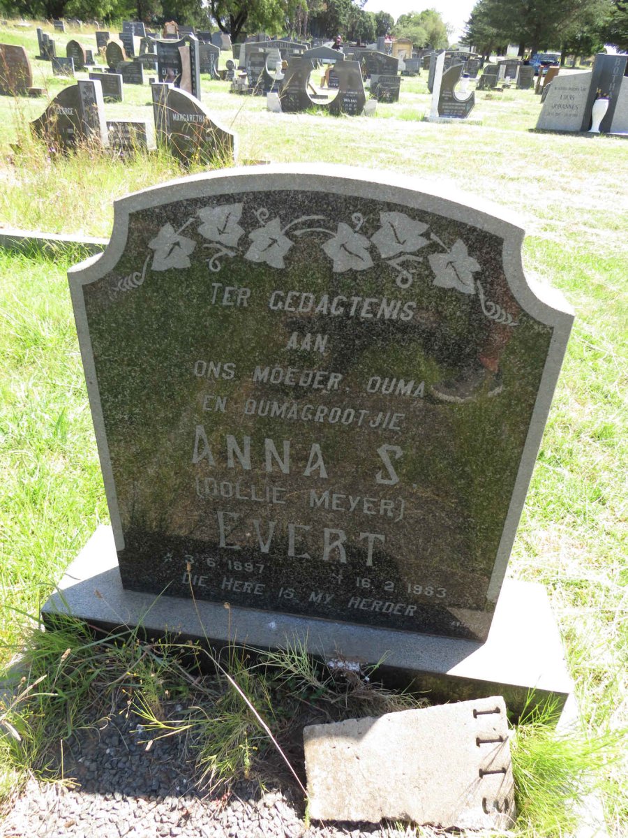 EVERT Anna S. nee MEYER 1897-1983