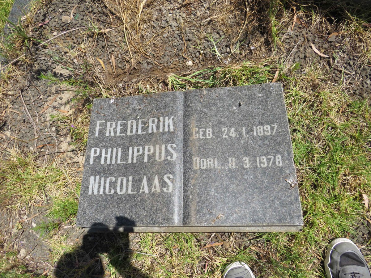 HENNOP Frederik Philippus Nicolaas 1897-1978 & Salomina Maria KLEYNHANS 1912-1978 _2