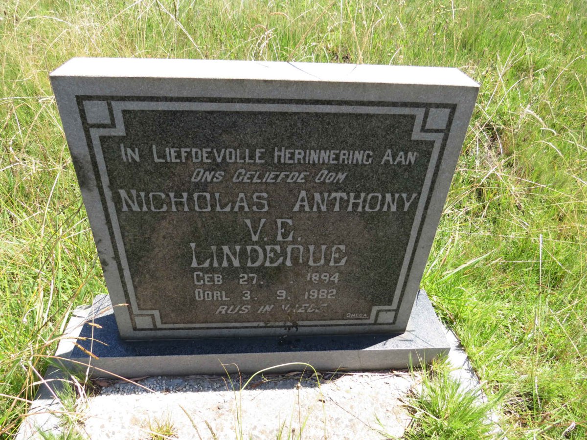 LINDEQUE Nicholas Anthony V.E. 1894-1982