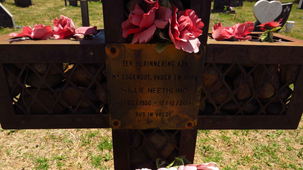 NEETHLING Willie 1950-2014