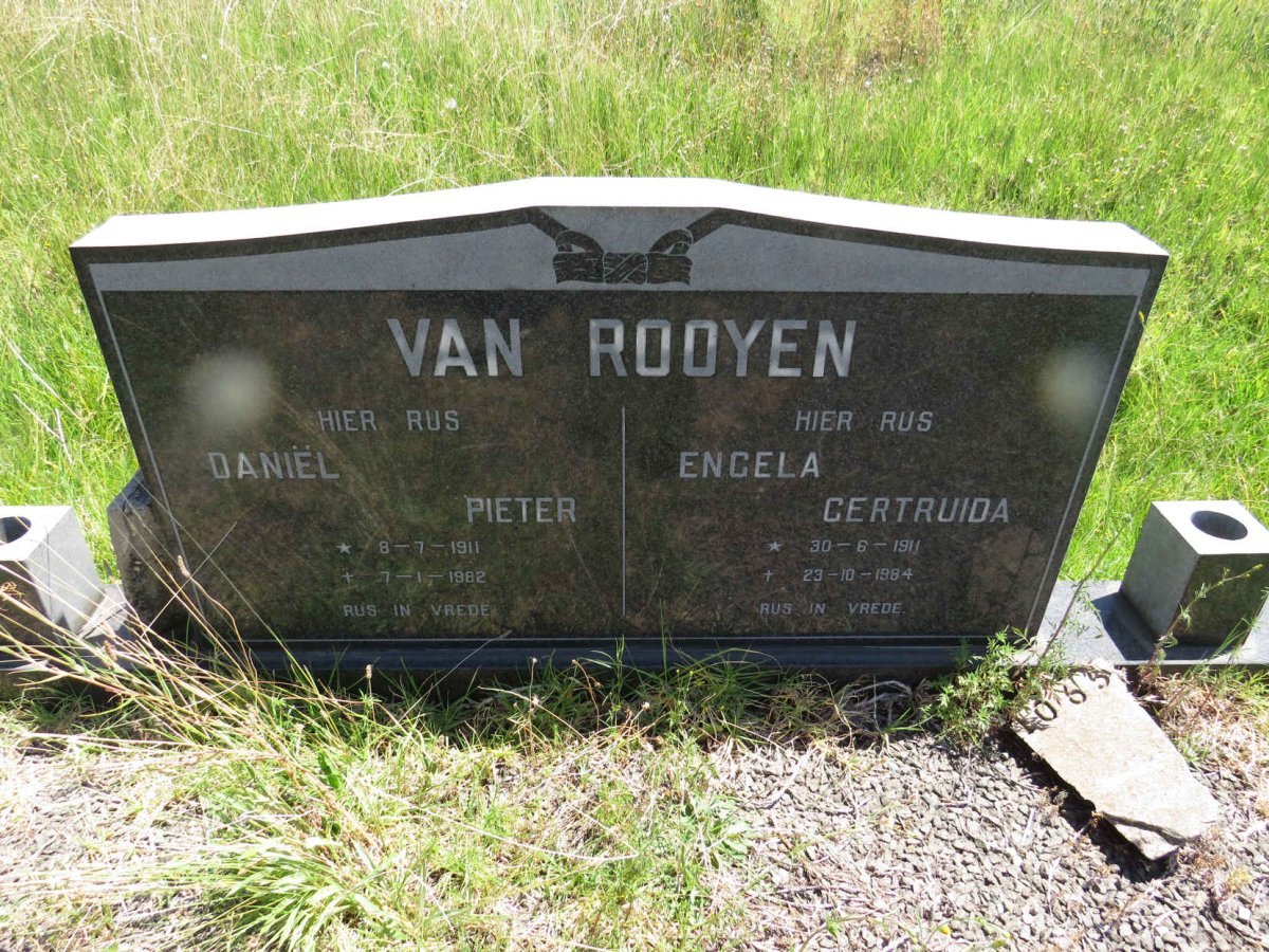 ROOYEN Daniel Pieter, van 1911-1982 & Engela Gertruida 1911-1984