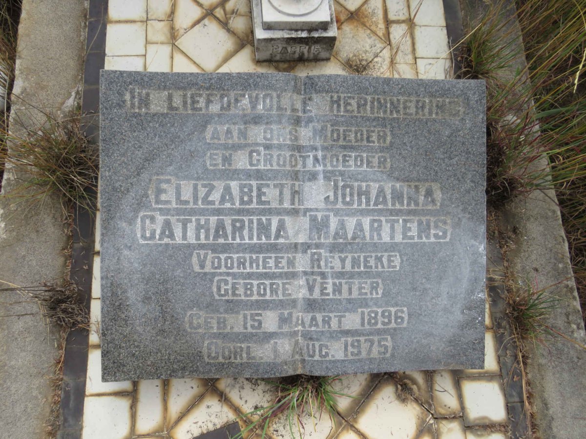 REYNEKE Johannes Mattheus 1881-1937 & Elizabeth Johanna Catharina MAARTENS nee VENTER 1896-1975_2