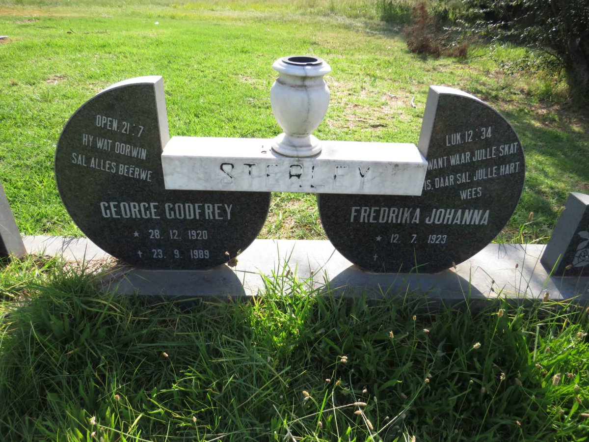 STERLEY George Godfrey 1920-1989 & Fredrika Johanna 1923-