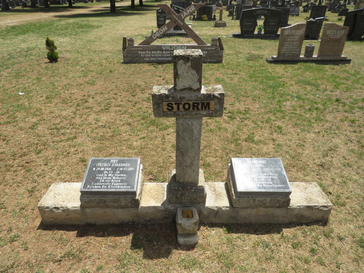STORM Petrus Johannes 1926-2007 & Margaret 1932-2009 _1 