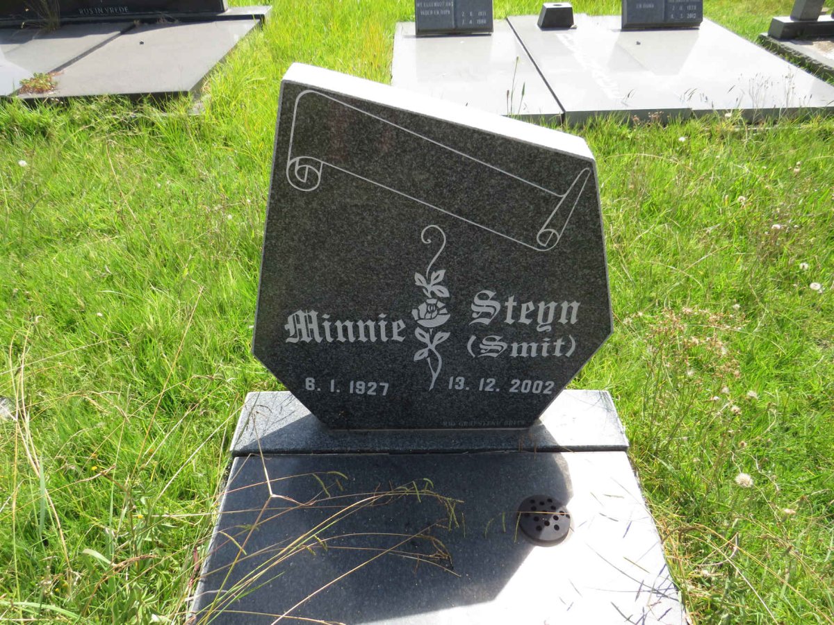 SMIT Minnie nee STEYN 1927-2002