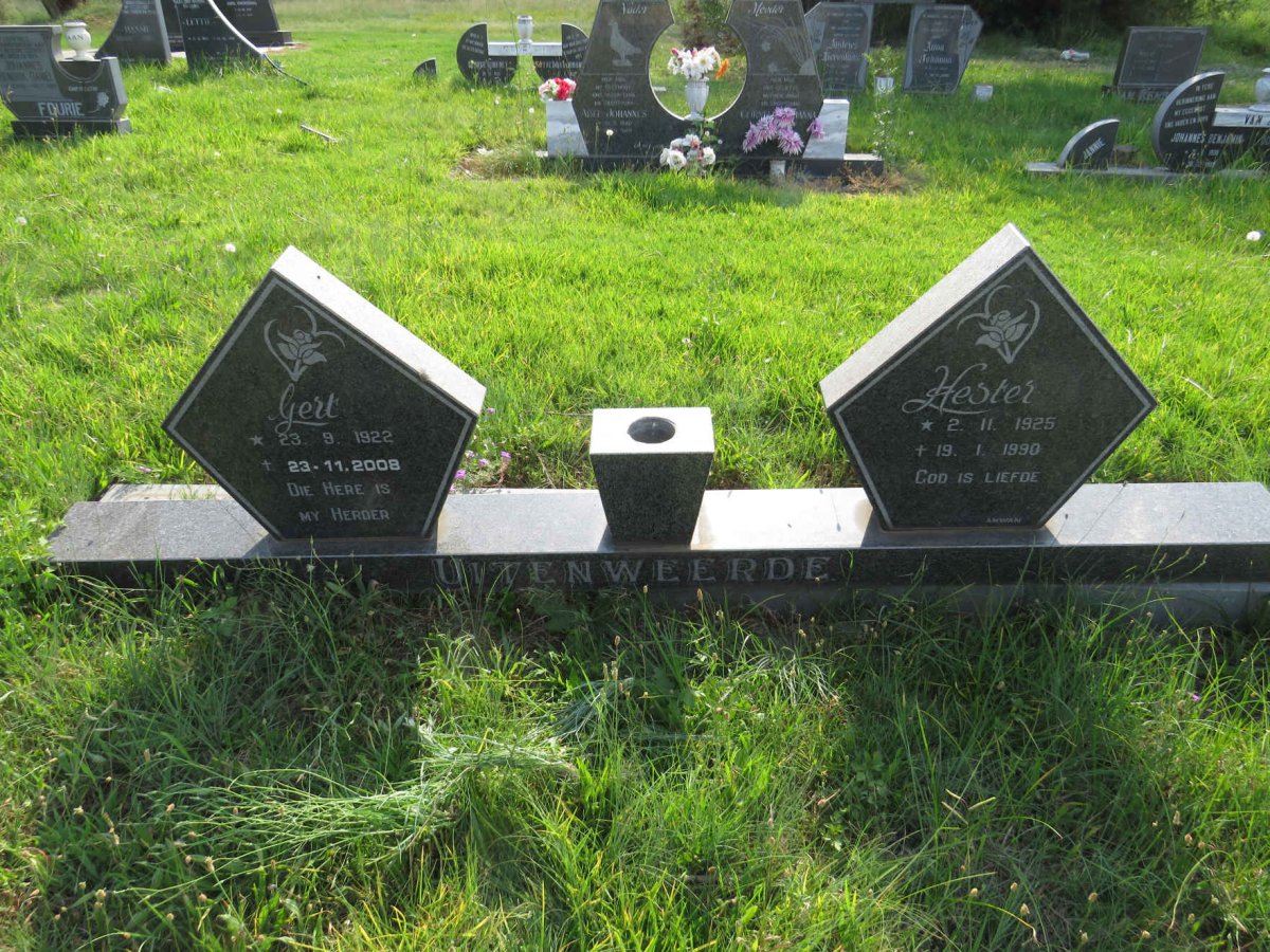 UITENWEERDE Gert 1922-2008 & Hester 1925-1990