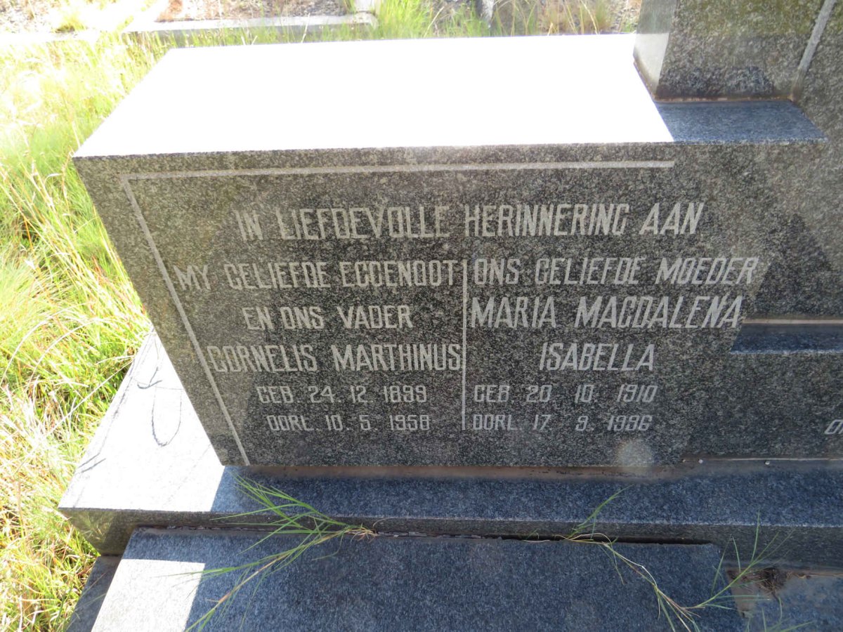 VERMAAK Cornelis Marthinus 1899-1958 & Maria Magdalena Isabella 1910-1996 _2