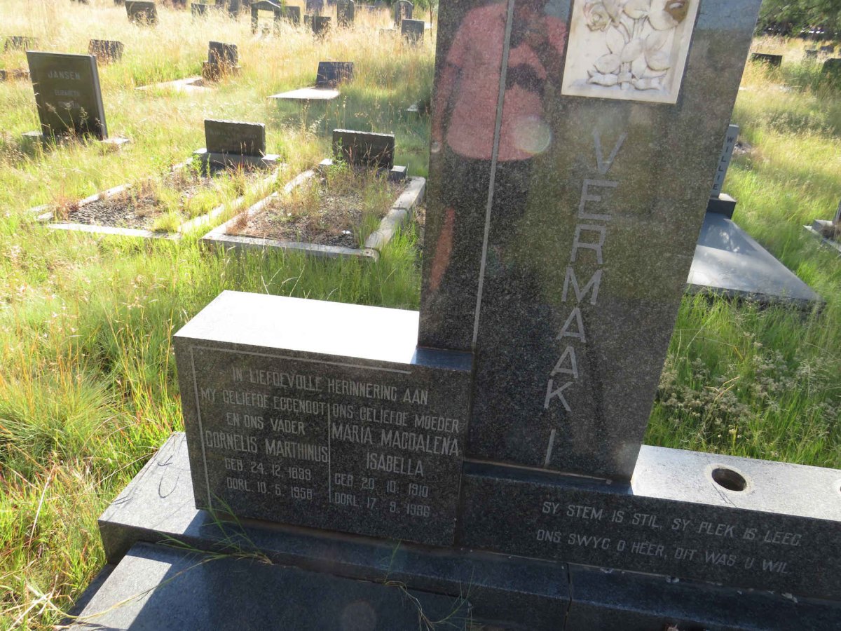 VERMAAK Cornelis Marthinus 1899-1958 & Maria Magdalena Isabella 1910-1996 _1