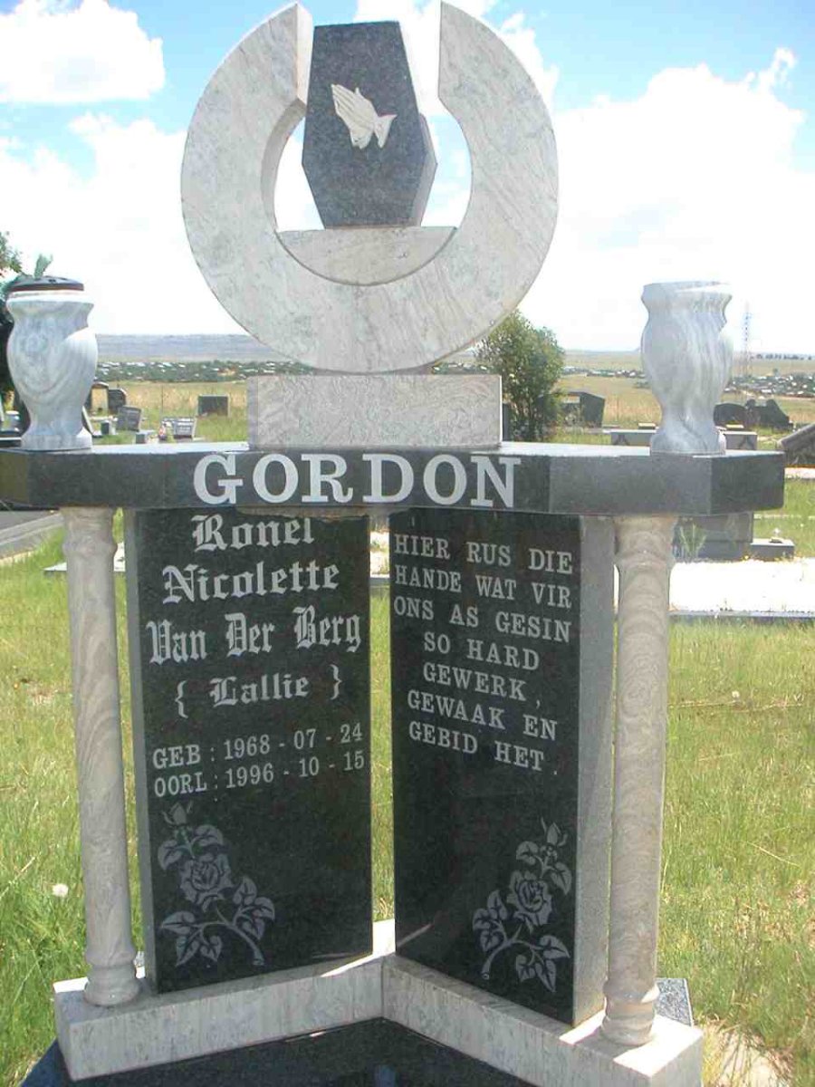 GORDON Ronel Nicolette Van der Berg 1968-1996