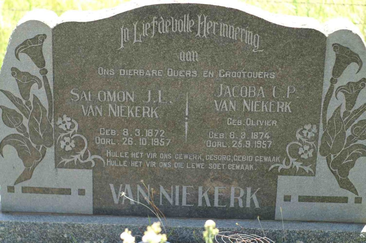 NIEKERK Salomon J.L., van 1872-1957 &amp; Jacoba C.P. OLIVIER 1874-1957