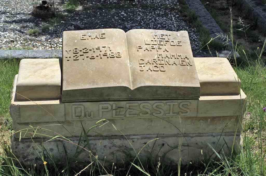 PLESSIS Emae, du 1971-1988