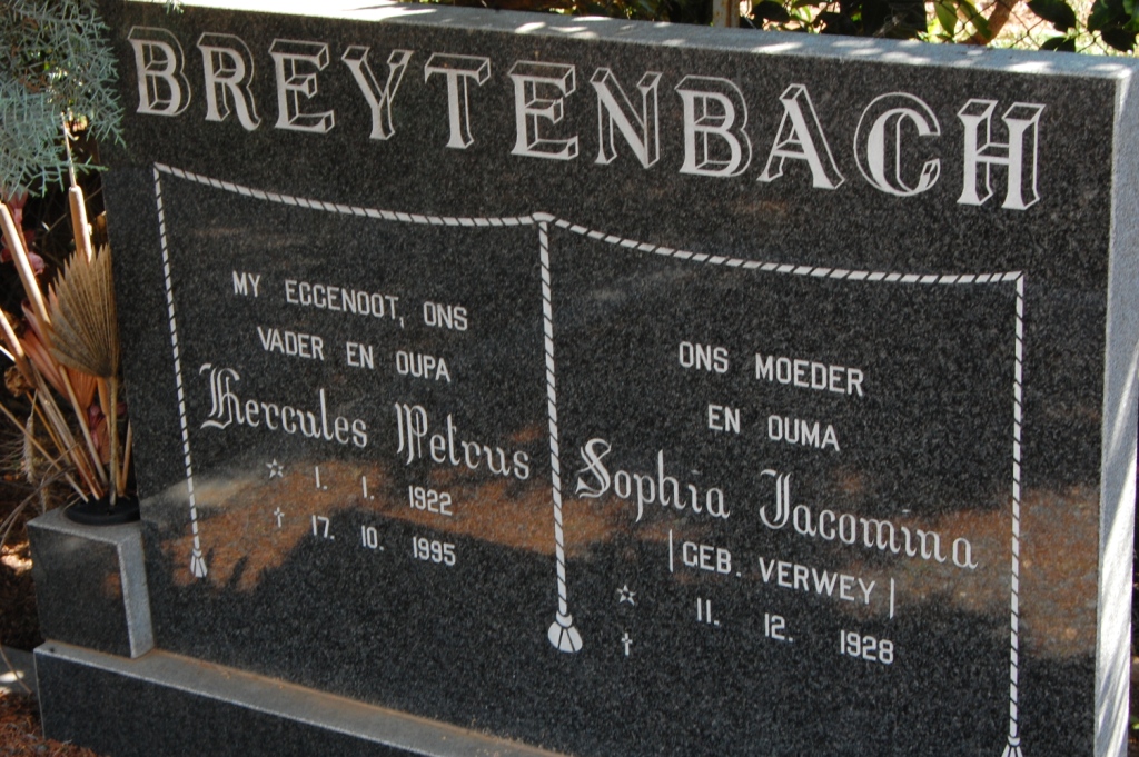 BREYTENBACH Hercules Petrus 1922-1995 &amp; Sophia Jacomina VERWEY 1928-