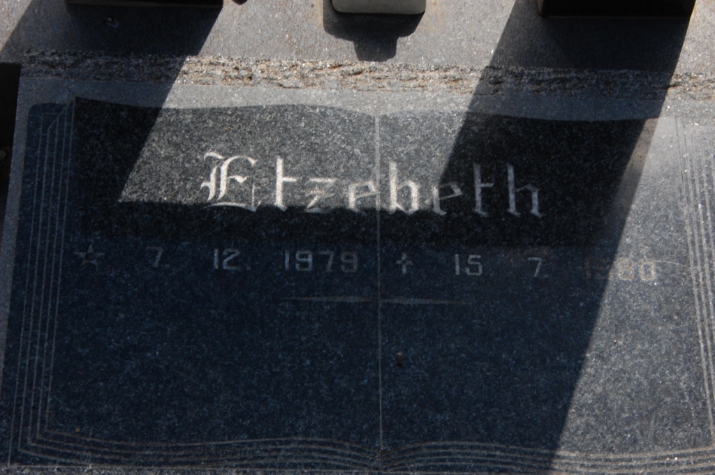 ETZEBETH Helena 1979-1980