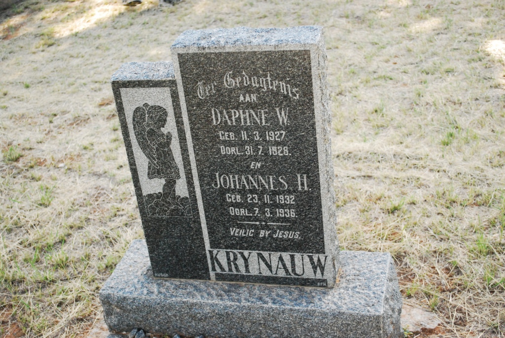 KRYNAUW Daphne W. 1927-1928 :: KRYNAUW Johannes H. 1932-1936