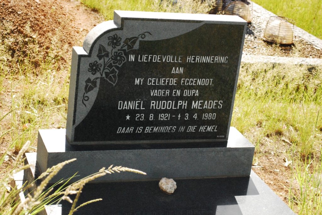 MEADES Daniel Rudolph 1921-1980
