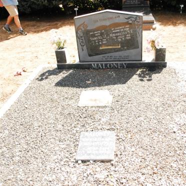 MALONEY Samuel J. 1910-1997 &amp; Margaretha S.E. 1912-1989 :: MALONEY Christiaan Christoffel 1936-2004