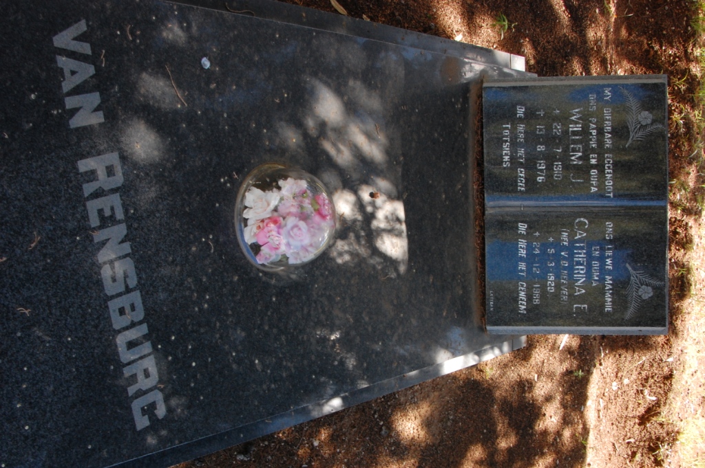 RENSBURG Willem J., van 1910-1976 &amp; Catherina E. V.D. HEEVER 1920-1988