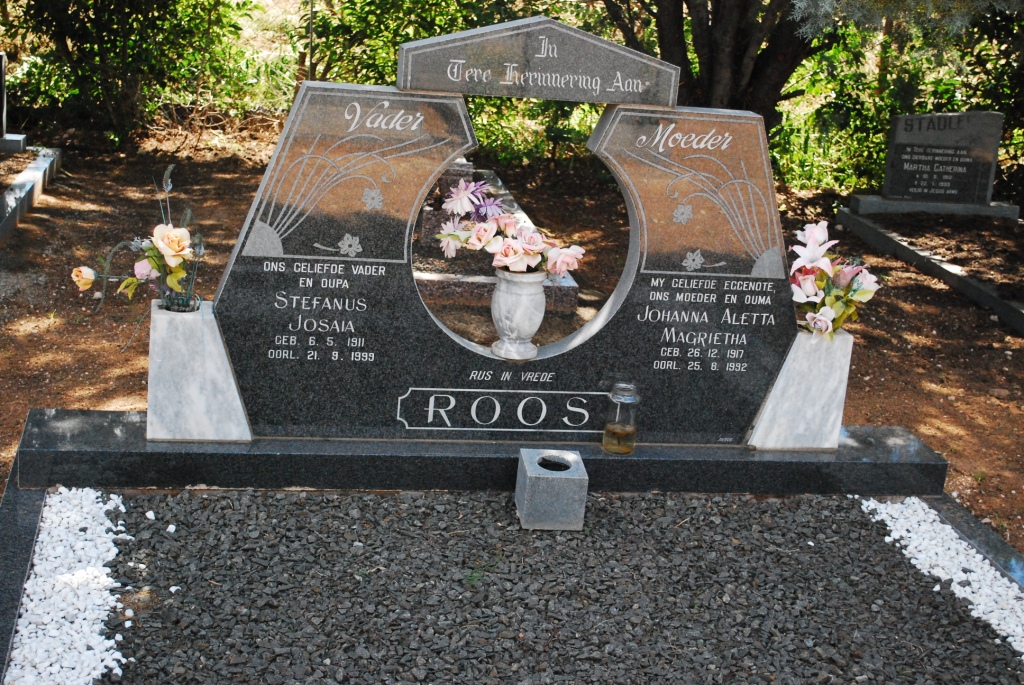 ROOS Stefanus Josaia 1911-1999 &amp; Johanna Aletta Magrietha 1917-1992