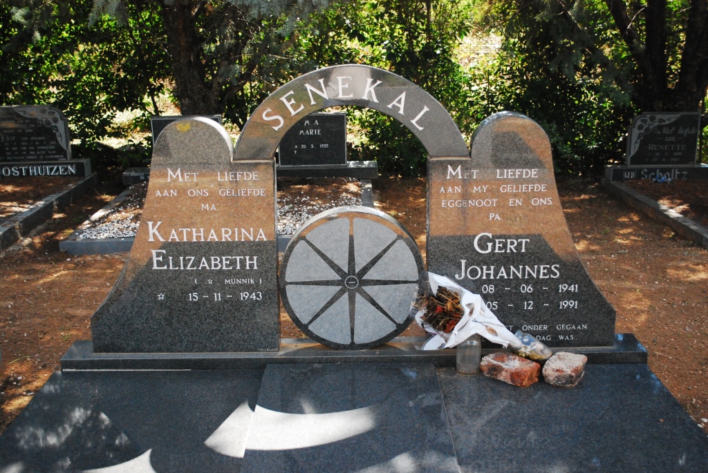 SENEKAL Gert Johannes 1941-1991 &amp; Katharina Elizabeth 1943-