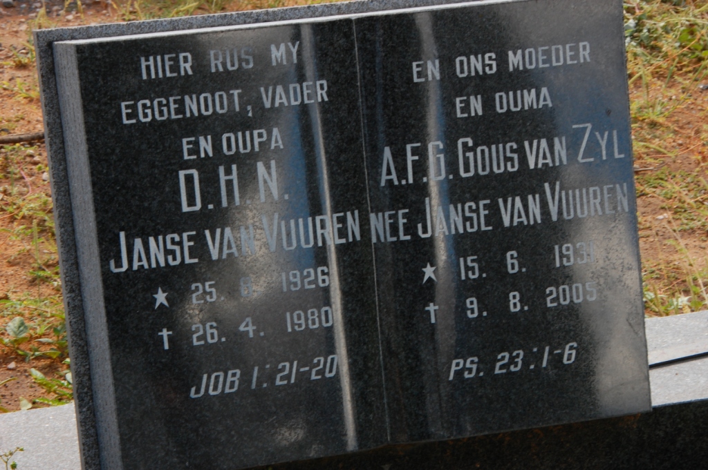 VUUREN D.H.N., Janse van 1926-1980 &amp; A.F.G. Gous VAN ZYL previously JANSE VAN VUUREN 1931-2005