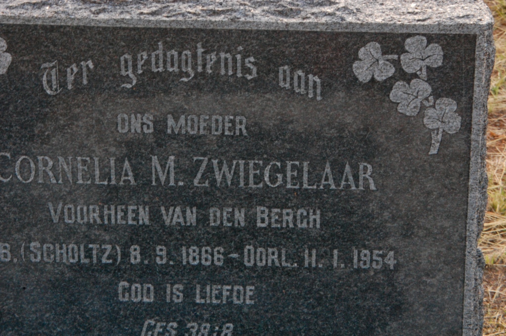ZWIEGELAAR Cornelia M. voorheen VAN DEN BERGH nee SCHOLTZ 1866-1954
