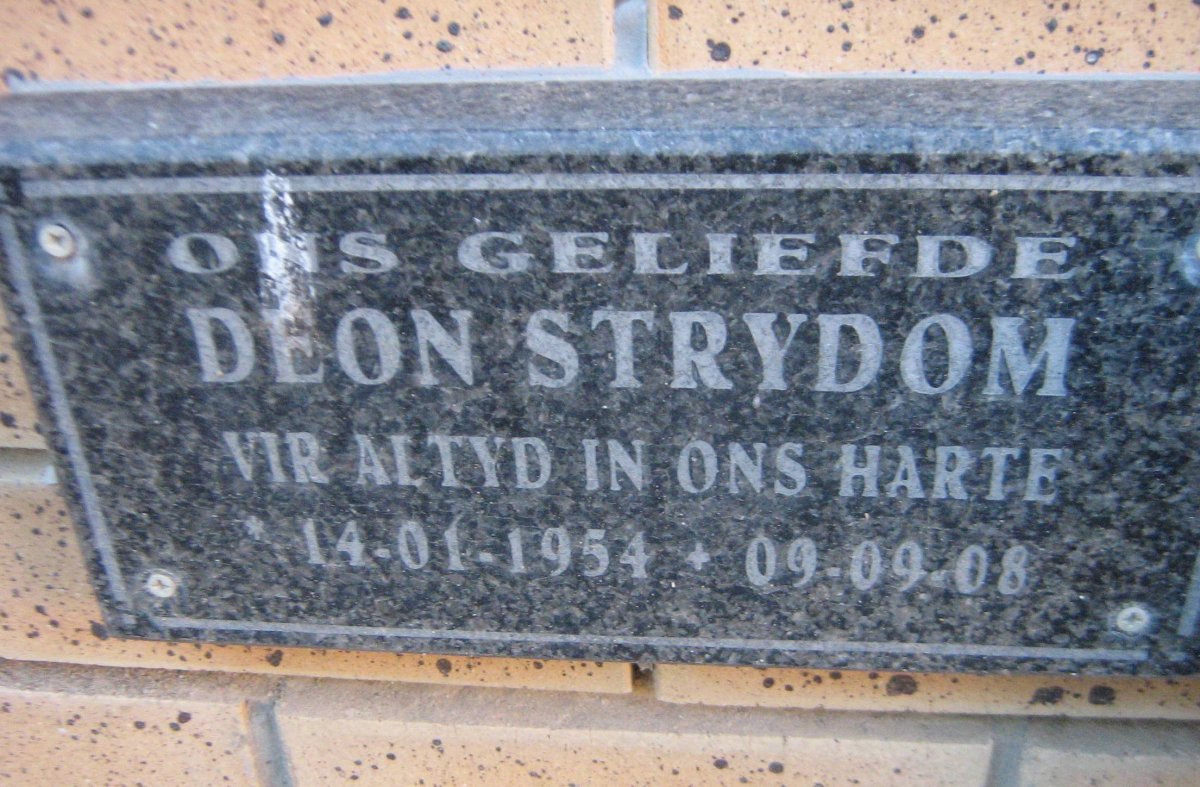 STRYDOM Deon 1954-2008
