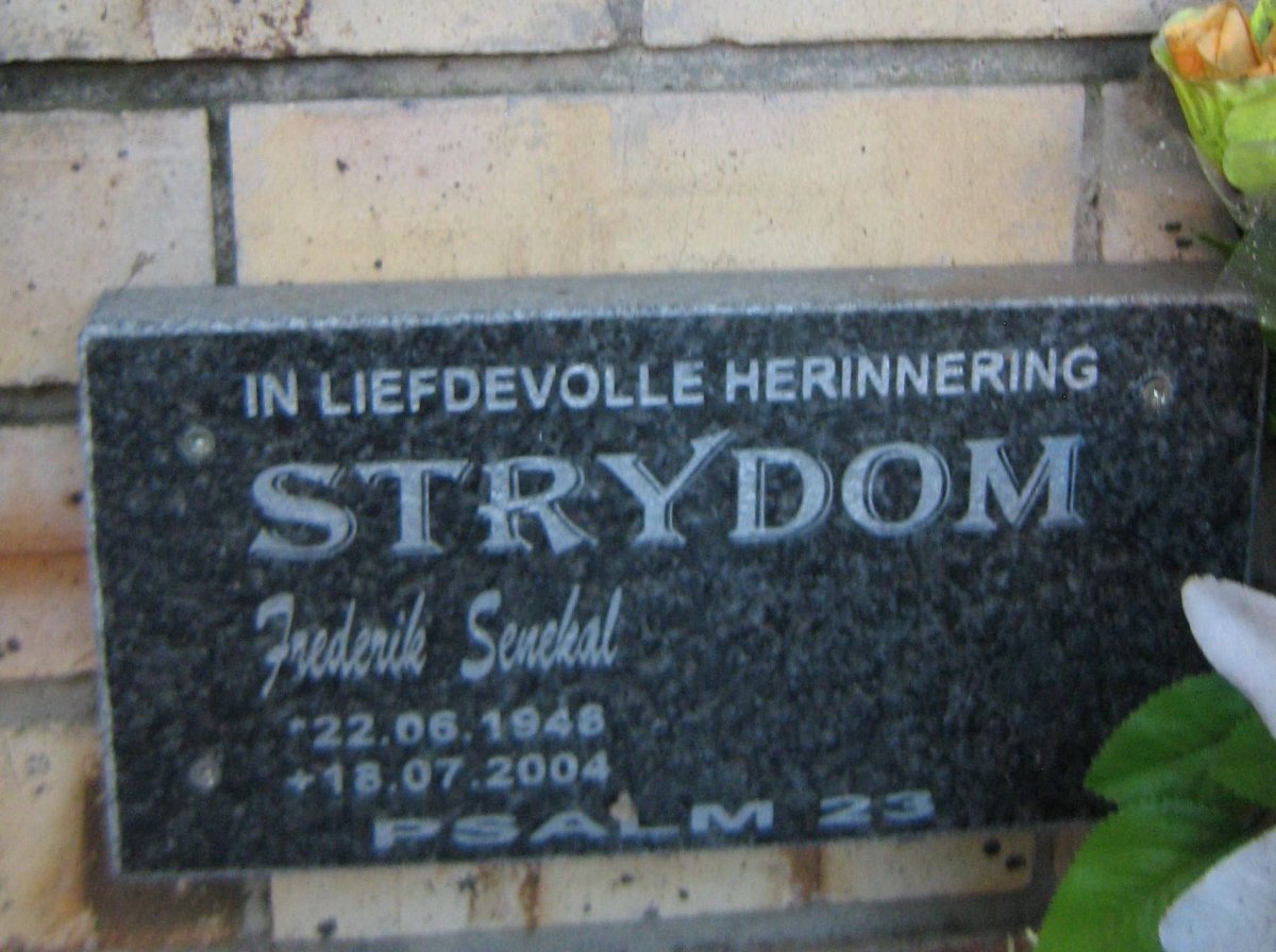 STRYDOM Frederik Senekal 1948-2004