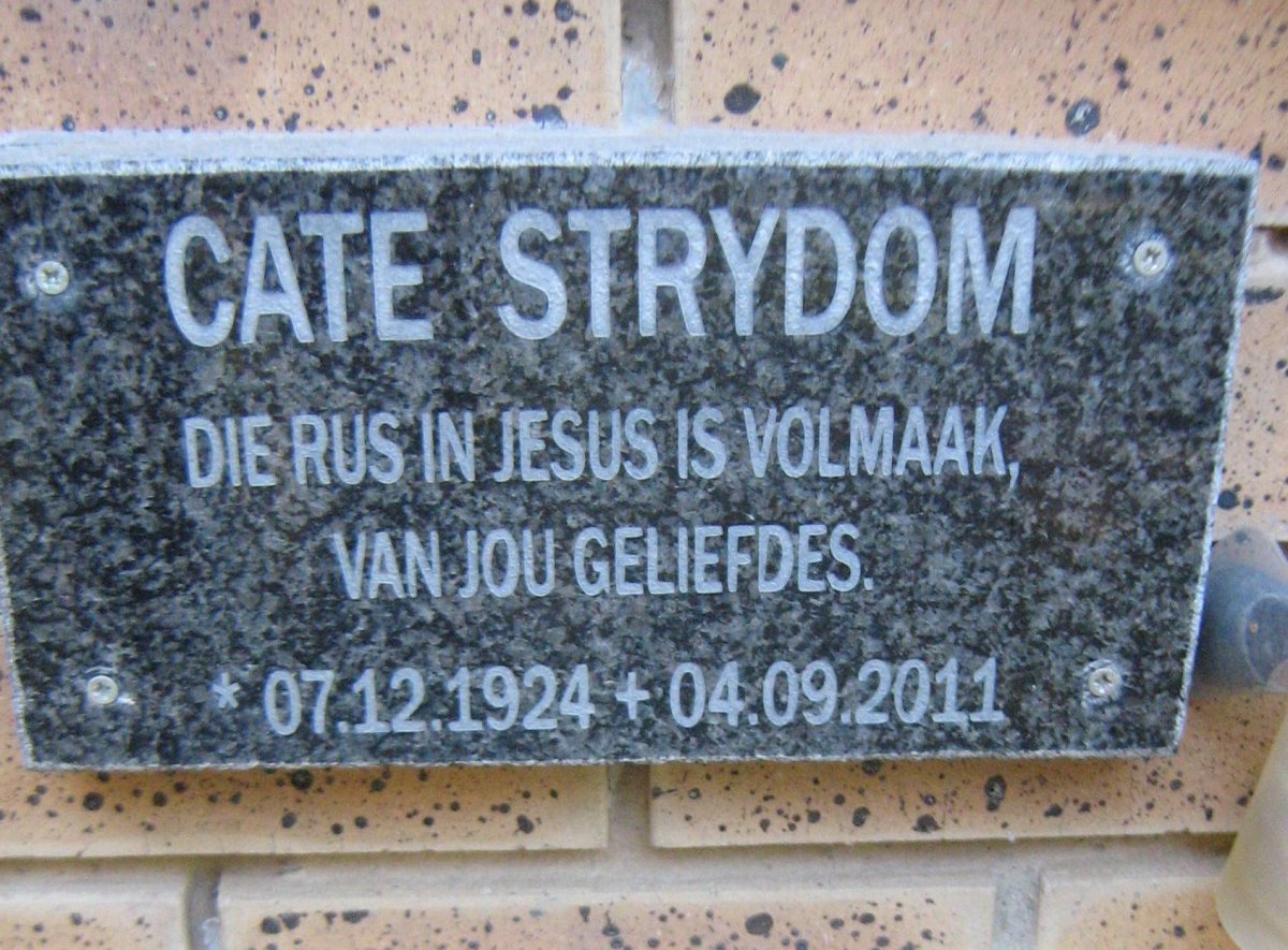 STRYDOM Cate 1924-2011