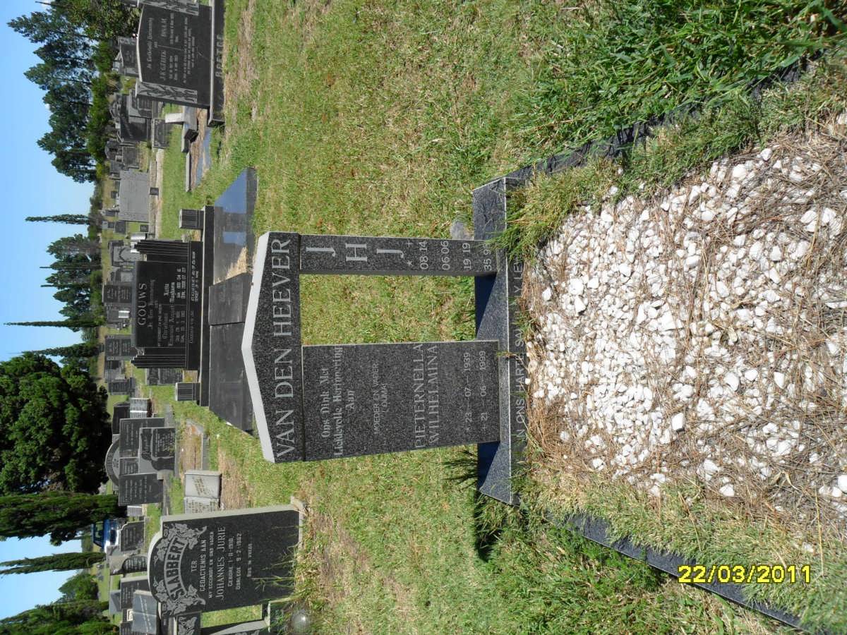 HEEVER J.H.J., van den 1935-1998 &amp; Pieternella Wilhelmina 1939-1996