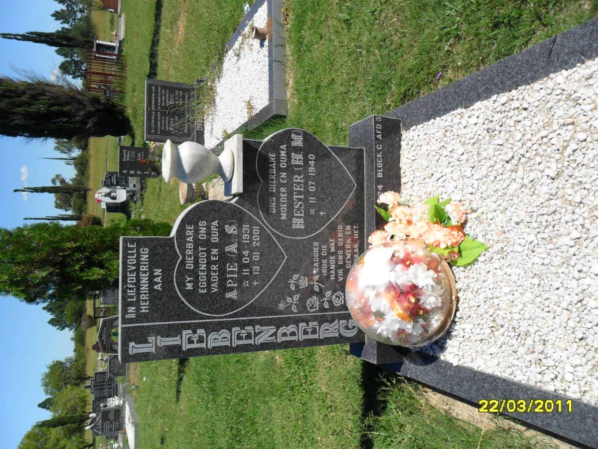 LIEBENBERG A.S. 1931-2001 &amp; H.M. 1940-