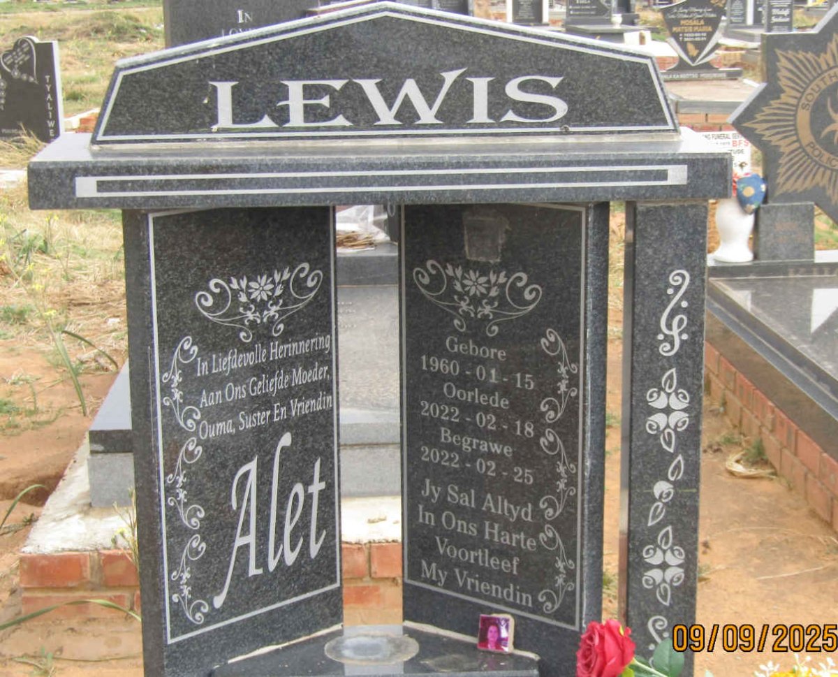LEWIS Alet 1960-2022